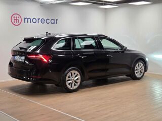 Skoda Octavia Combi Elegance 1.5 110kW