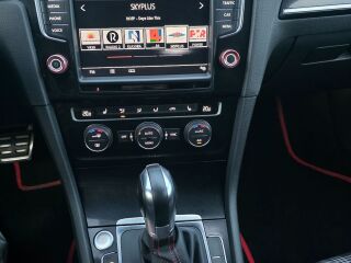 Volkswagen Golf GTI 2.0 169kW