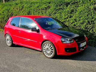 Volkswagen Golf GTI 2.0 147kW