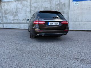 Mercedes-Benz E 220 2.0 143kW