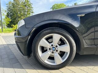 BMW X3 Sportpakett Shadowline 3.0 R6 TDI 160kW