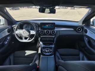 Mercedes-Benz C 220 2.0 143kW