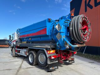 Scania P400 6x2*4 294kW