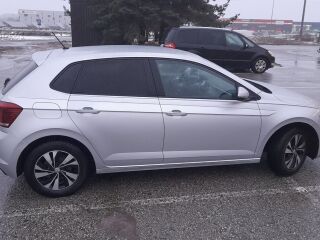 Volkswagen Polo 1.0 70кВ