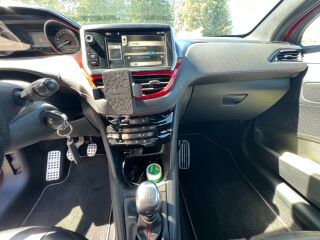 Peugeot 208 GTI 1.6 147kW