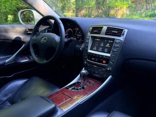Lexus IS 250 Premium Mark&Levinson 2.5 V6 153kW