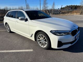 BMW 520 D xDrive Touring MHEV LCI 2.0 140kW