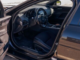 Jaguar XE R-sport 2.0 132кВ