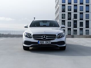 Mercedes-Benz E 350 e OVC-HEV Avantgarde 2.0 R4 155 kW/45 kW 200kW