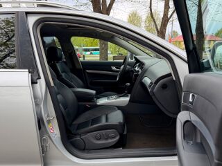 Audi A6 allroad Quattro Executive 3.0 TDi V6 176kW