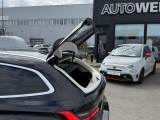 BMW 330 e xDrive Touring Steptronic 2.0 215kW