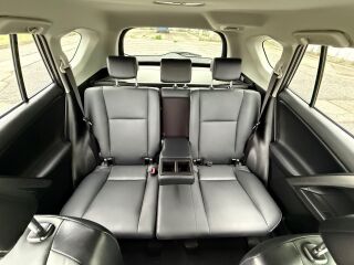 Toyota RAV4 Premium Plus 4x2 Facelift EU6 2.0 R4 D-4D TDI 105kW