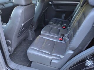 Volkswagen Touran R-line 1.4 125kW