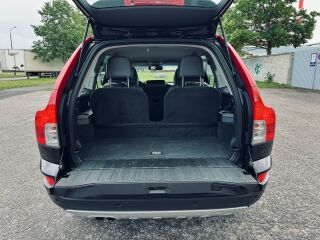 Volvo XC90 Summum AWD 7 k 2.4 R5 D5 136kW