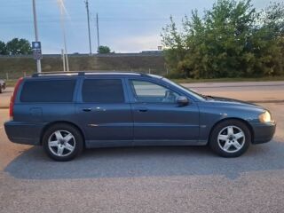 Volvo V70 Facelift 2.4 103кВ