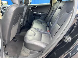 Volvo XC60 Momentum 2.0 R5 D3 100kW