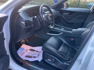 Jaguar F-Pace 2.0 132кВ