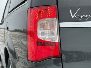 Lancia Voyager STOW&GO Exclusive Edition 2.8 CRD 120kW