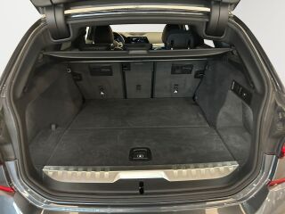 BMW 330 e Touring M-Pakett 2.0 215kW
