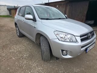 Toyota RAV4 2.2 110kW