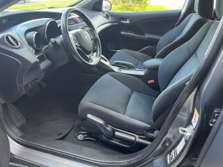 Honda Civic 1.8 104kW