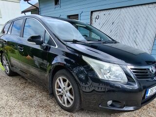 Toyota Avensis 2.0 112кВ