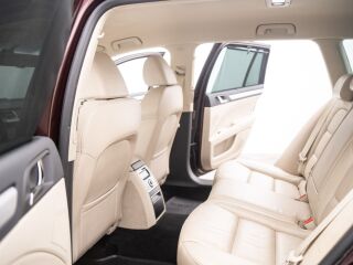 Skoda Superb Combi Elegance 2.0 125кВ