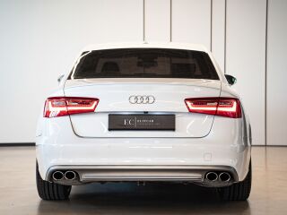 Audi S6 4.0 V8 Twin-Turbo 309kW