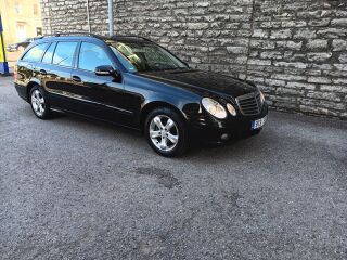 Mercedes-Benz E 220 2.1 125kW
