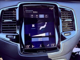 Volvo XC90 AWD LUX INSCRIPTION XENIUM PRO MY2017 2.0 173kW