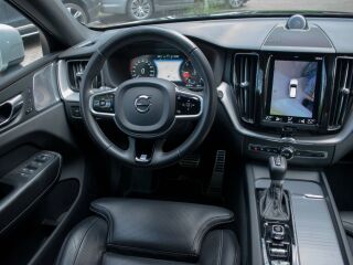 Volvo XC60 AWD MY19 R-Design Intelli PRO Xenium Lux 2.0 D5 173kW