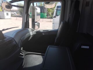 Mercedes-Benz Actros Actros 1832L 4x2 Furgoon isoterm külgavatav 11.9 EcoRoll OM501LA V/1 235kW