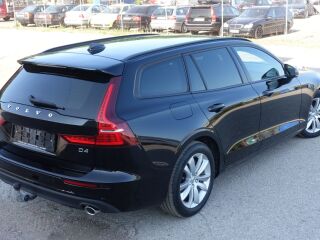 Volvo V60 Momentum EU6 2.0 R4 D4 TDI 140кВ