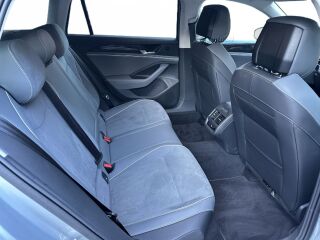Volkswagen Passat Business 1.5 eTSI 110kW