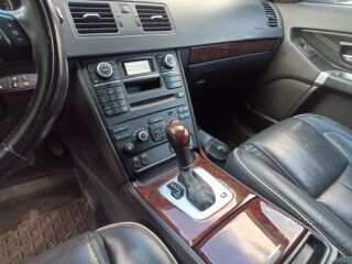 Volvo XC90 2.4 147kW