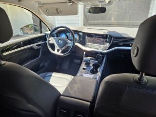 Volkswagen Touareg 4Motion 3.0 V6 170kW