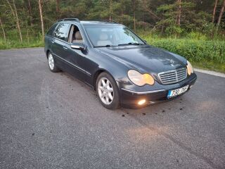 Mercedes-Benz C 240 2.6 125kW