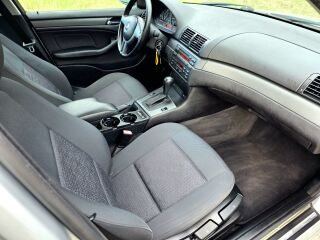 BMW 325 2.5 R6 M54B25 141kW