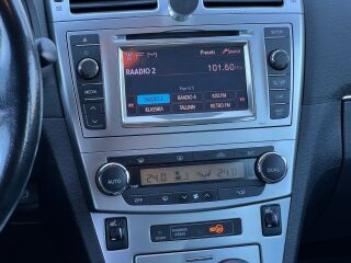 Toyota Avensis Linea Sol 1.8 108кВ