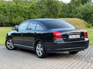 Toyota Avensis Linea Sol D4d 2.0 85кВ