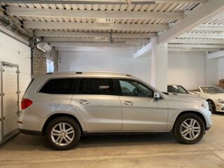 Mercedes-Benz GL 450 4.7 V8 Bi Turbo 270kW