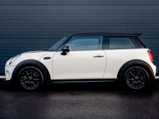MINI Cooper 1.5 100кВ