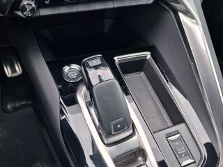Peugeot 3008 GT 1.2 96кВ