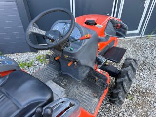 Kubota KB225 KB225 + Frees