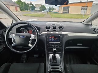 Ford S-MAX 2.0 120kW