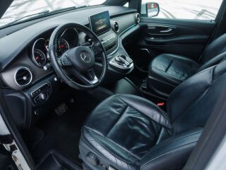 Mercedes-Benz V 250 2.1 140kW
