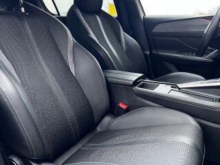 Peugeot 308 Allure Premium 1.5 96кВ