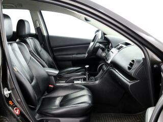 Mazda 6 Elegance 2.2 MZR-CD 120kW