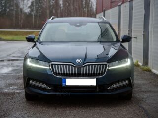 Skoda Superb Executive 1.4 R4 Twin-Engine PLUG-IN-HYBRID 115kW