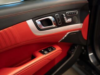 Mercedes-Benz SL 500 4.7 V8 320kW